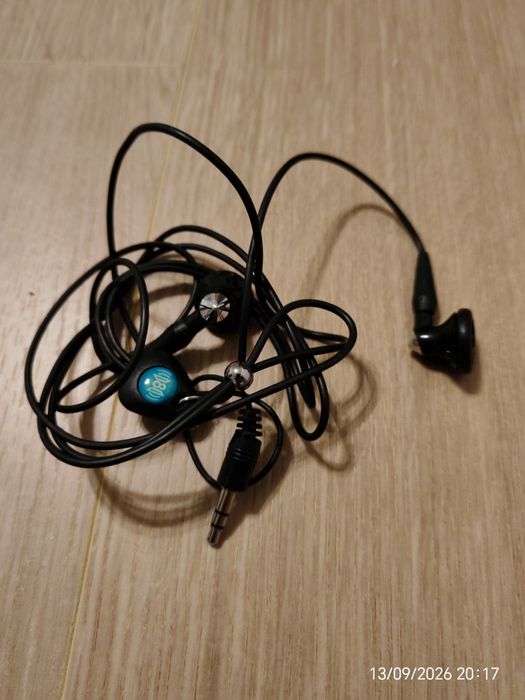Căști cu fir  stereo