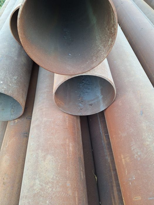 Продаю Трубы металлические