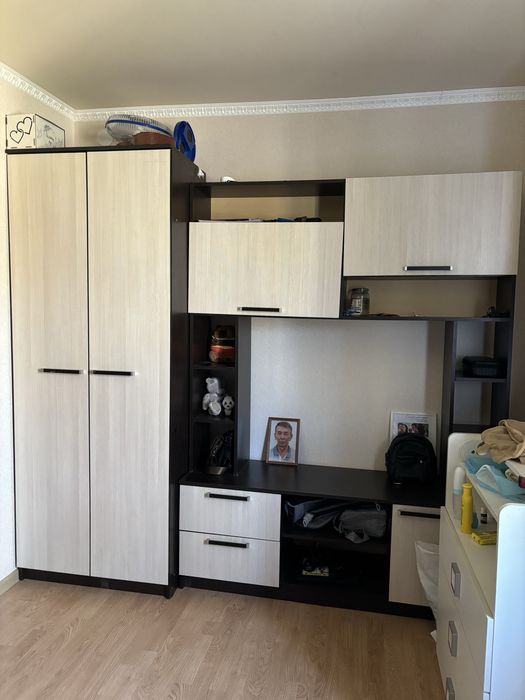 Продам шкаф стенку