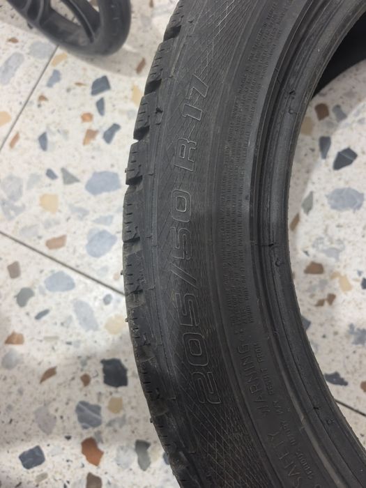 Продам зимние шины