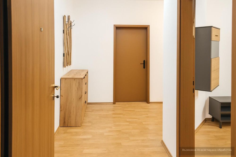 Тристаен апартамент под наем в кв. Кючук Париж