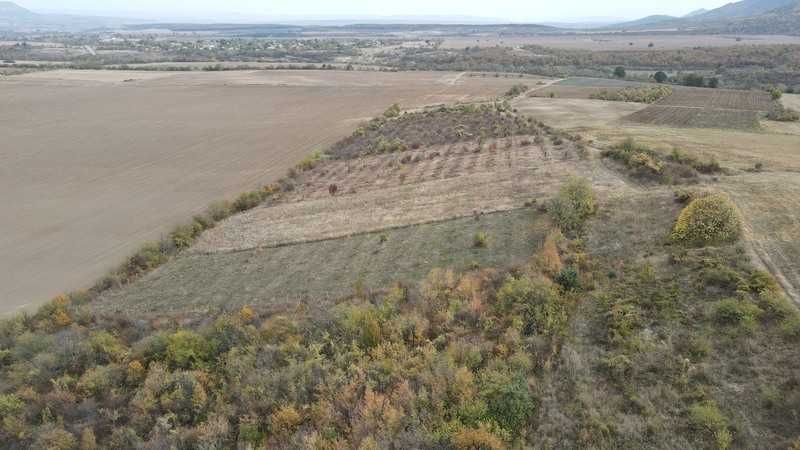 Продавам 11,299 дка земя в землището на с. Имренчево