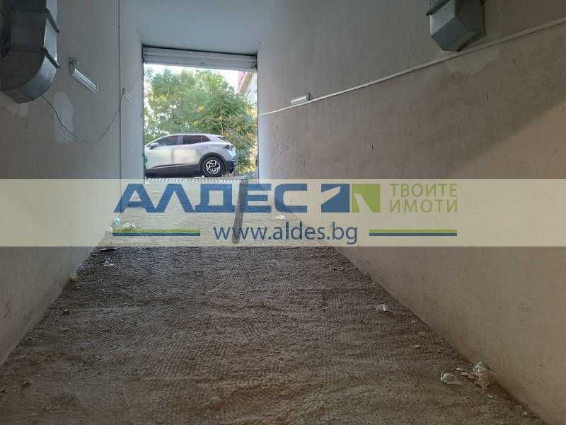 Дава се под наем Гараж / Паркомясто в София, Банишора - 32 кв.м за 76.5 € - Снимка #4