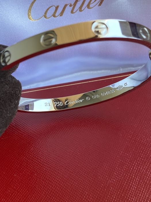 Brățară Cartier LOVE 21 din aur alb 750