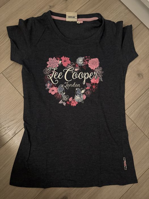 Тениски Emporii Armani, Karl Lagerfeld, Calvin Kl, Adias