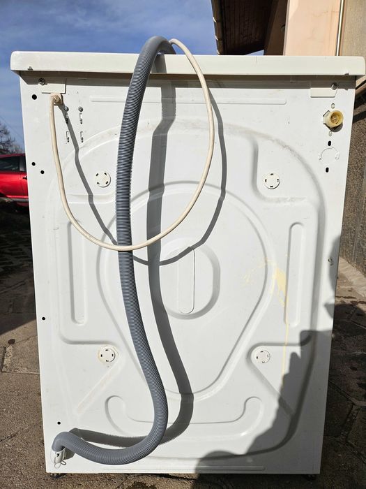 Перфектна пералня Crown LL842ST1