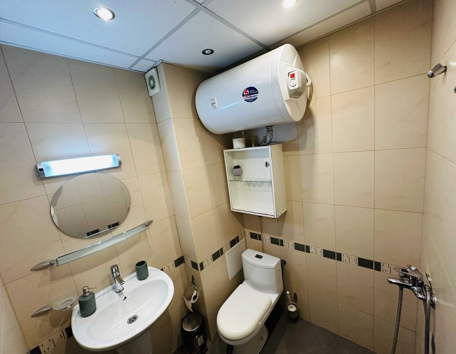 Дава се под наем Двустаен апартамент в Банско - 53 кв.м за 300 € - Снимка #13