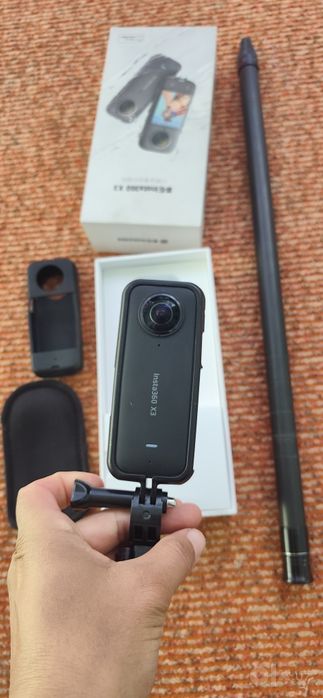 Insta 360 X3 + 3m selfi + aksessuarlar