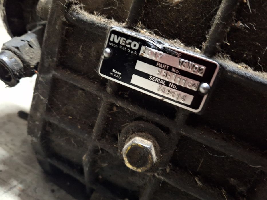 Ръчна скоростна кутия Iveco Daily 2.5D / Ивеко Дейли 2.5Д 1993г.