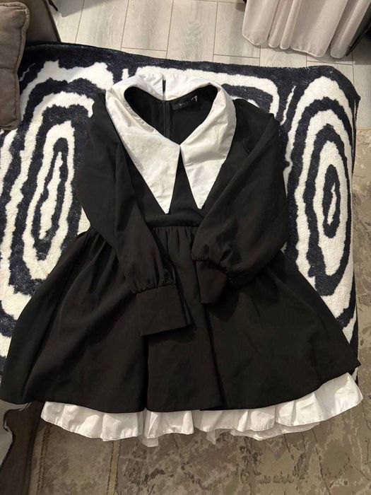 Платье женское. Продам