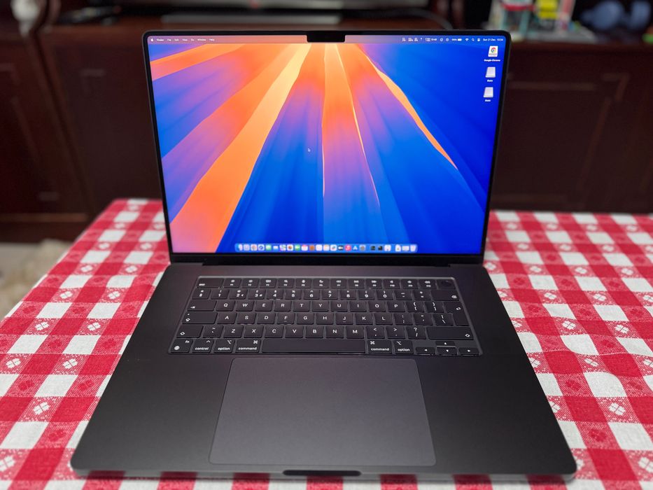 Macbook Pro 16 inch M3 Pro 18 Gb 512 SSD