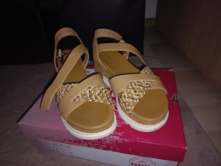 Sandale de zi comode