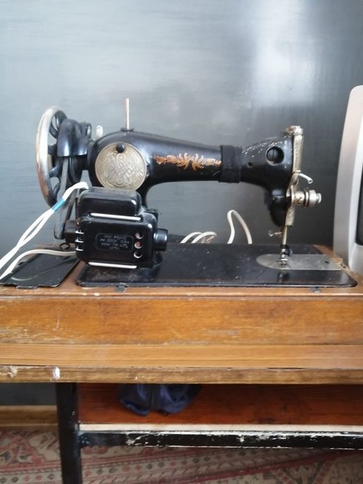 Швейная машинка эл.
