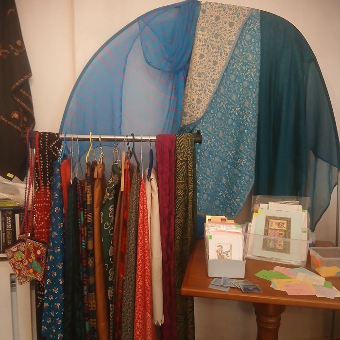 Шалове от Индия кашмир, коприна, памук, вълна