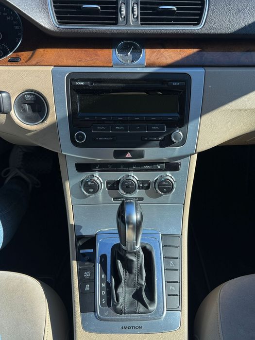 URGENT VW Passat B7 2.0 tdi Highline 4motion