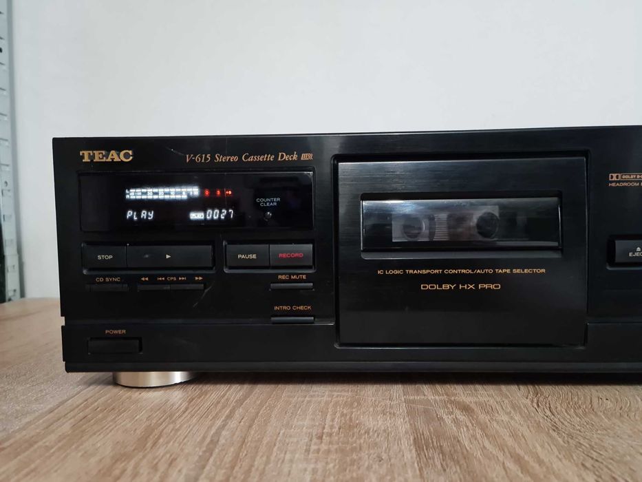 TEAC V-615 Stereo Cassette Deck