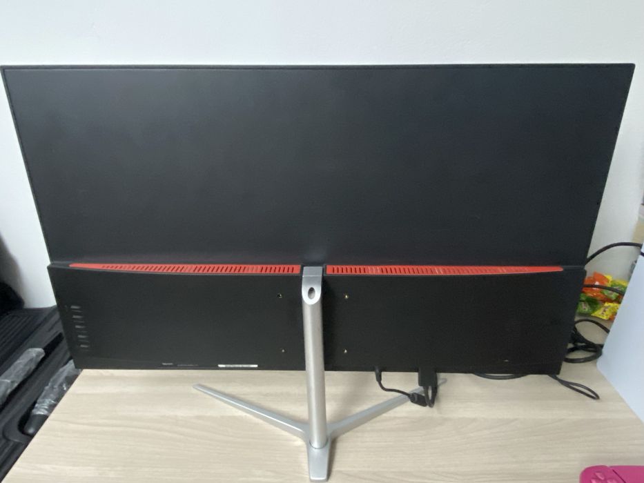 Qmax vision Монитор