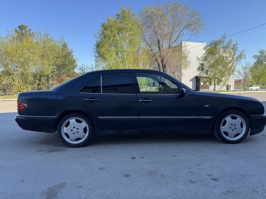 Mersedes w210 E200