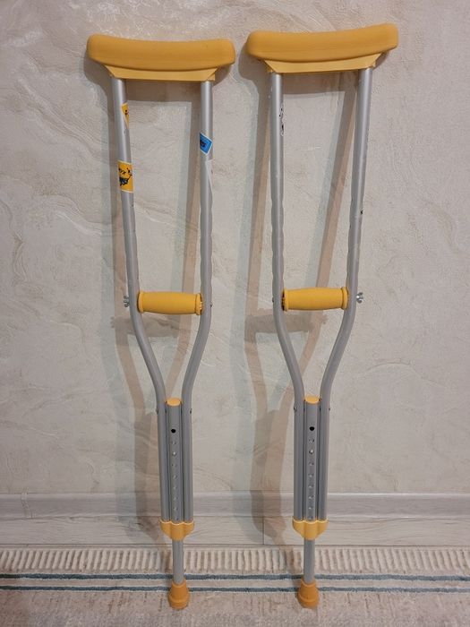 Продам костыли в отличном состоянии.