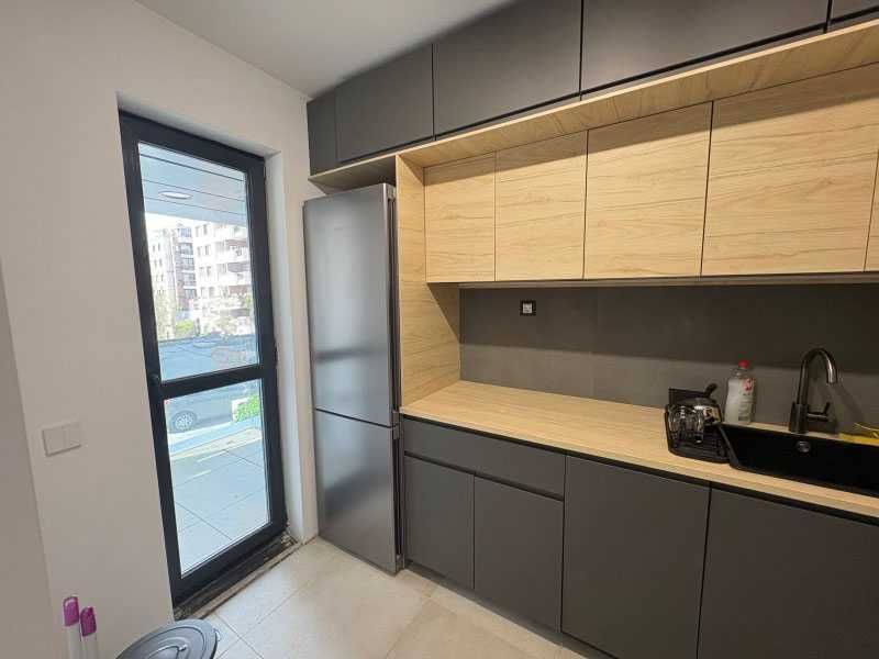 Дава се под наем Тристаен апартамент в София, Кръстова вада - 84 кв.м за 920 € - Снимка #2