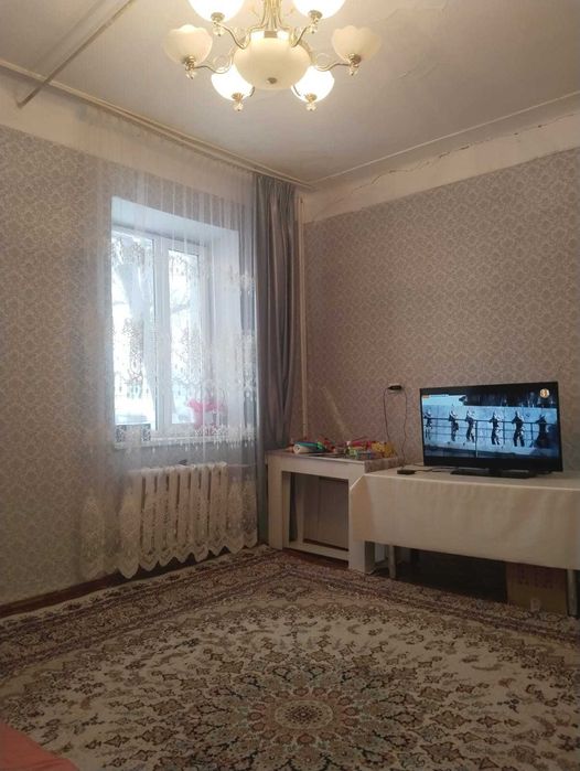 Продам 2х ком квартира