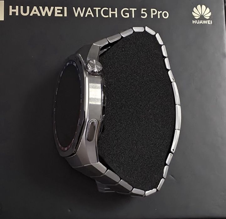 КАТО НОВ 46mm Huawei watch GT 5 Pro Vivacom Гаранция 2026 Titanium