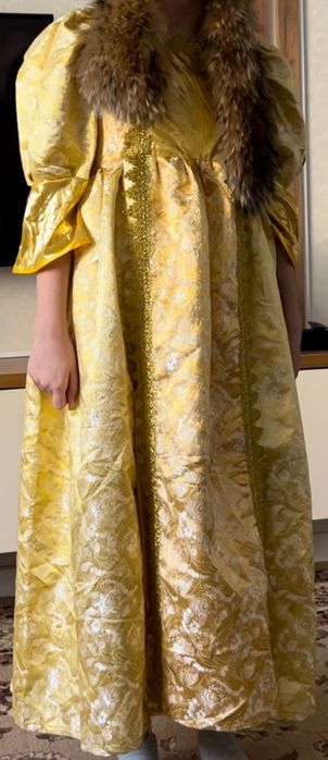 Продам костюм принцессы