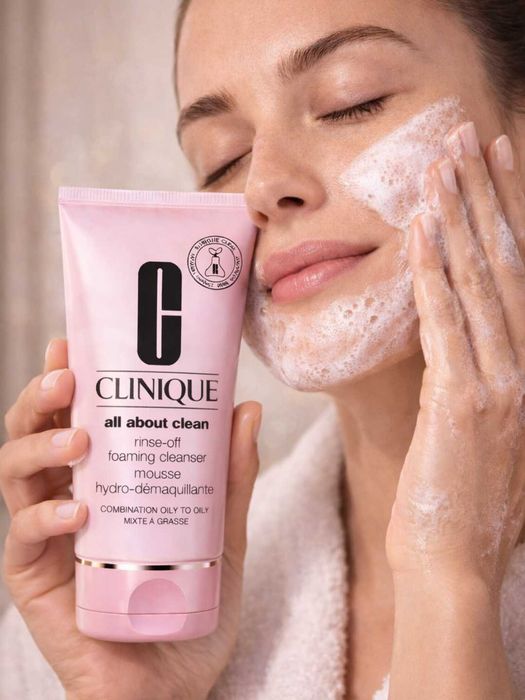 Clinique AllAbout Clean Foaming Cleanser,kombinatsiyalangan teri uchun