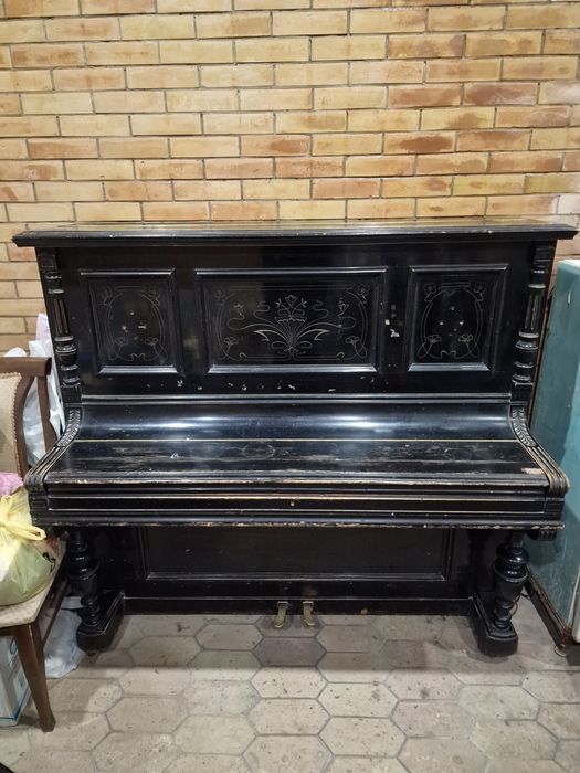 Pianino sotiladi yaxshi holatda