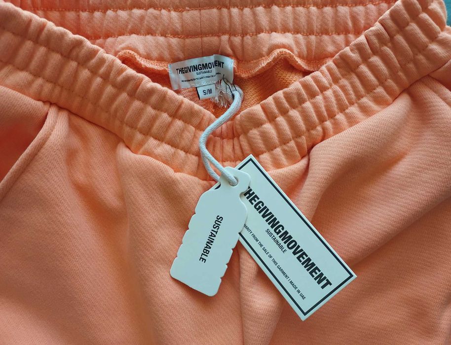 THE GIVING MOVEMENT joggers pantaloni trening NOI