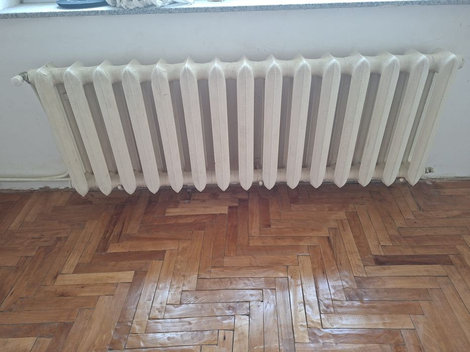 Vand radiatoare fonta