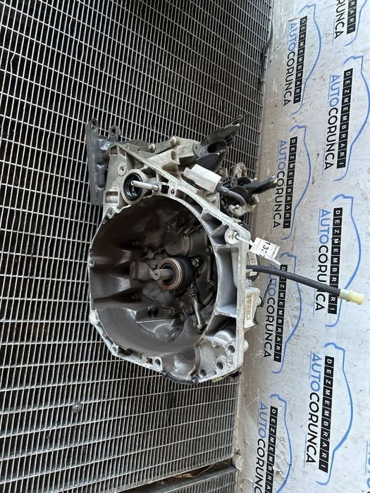 Cutie de viteze Dacia Sandero 2 Facelift 1.0 TCe 2016 - 2020 101CP Manuala 5 Trepte ...