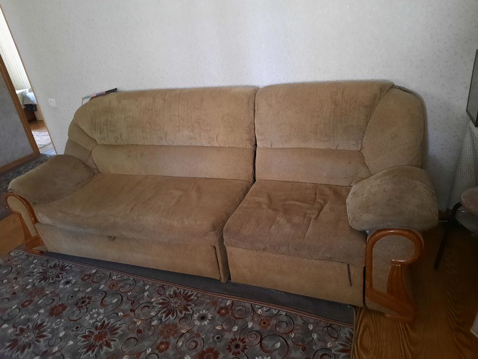 Срочно продам мебель,аквариум