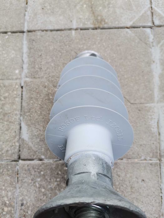 Носач силиконов/ подпорен силиконов изолатор 20kV