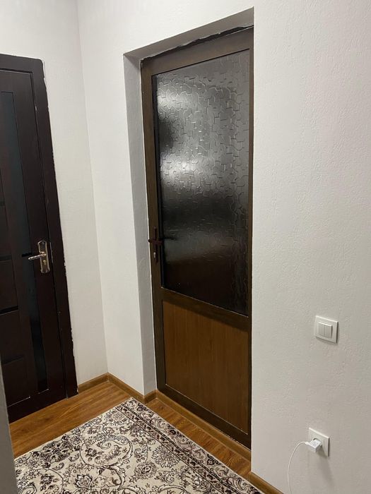 Яхши коттедж сотилади срочно