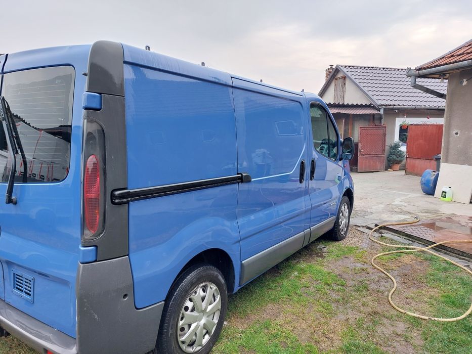 Renault Trafic 1.9 dci