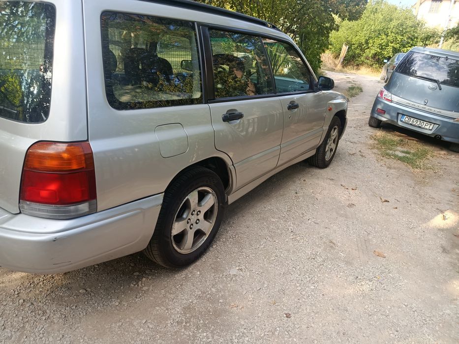 Subaru forester 1999 2t 170кс