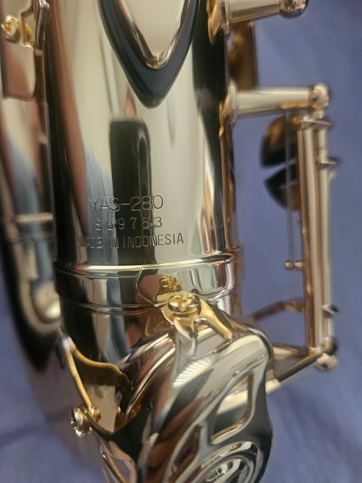 Алт саксофон YAMAHA YAS-280