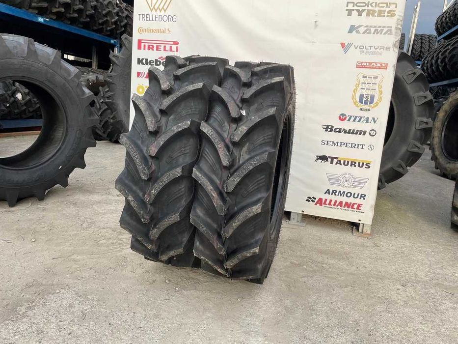 Anvelope noi radiale 320/85R24 pentru tractor fata marca OZKA