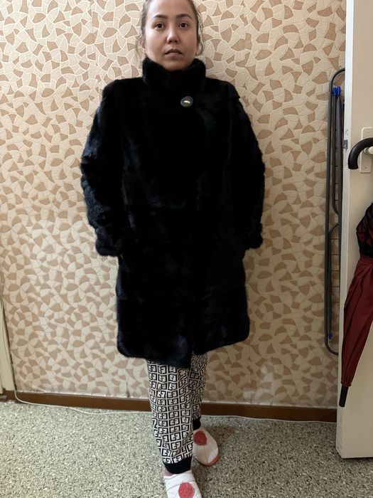 Продам норковую шубу