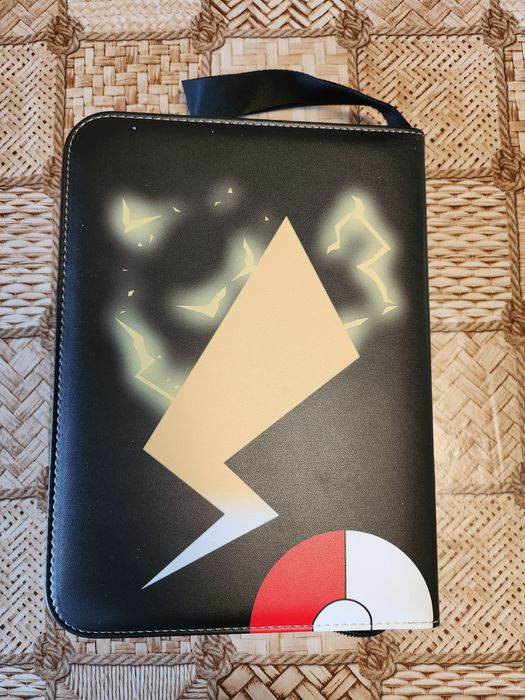 Албум за карти и картинки