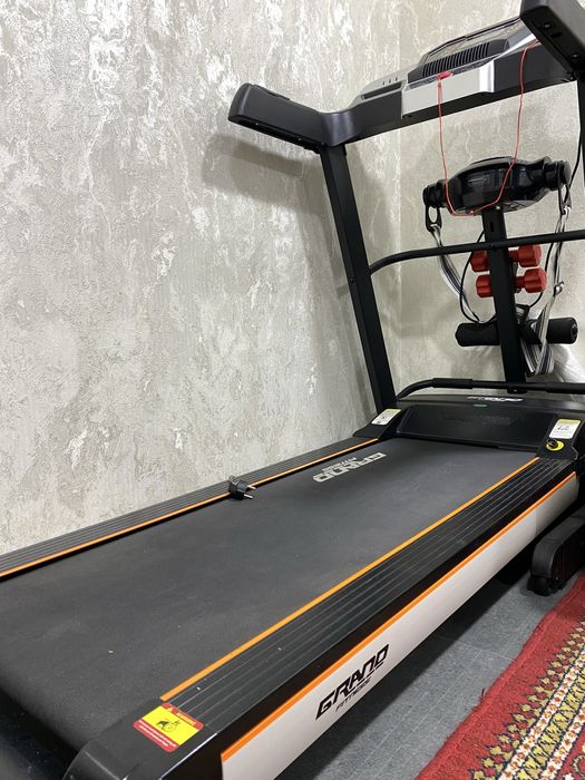 Беговая дорожка Grand Fitness