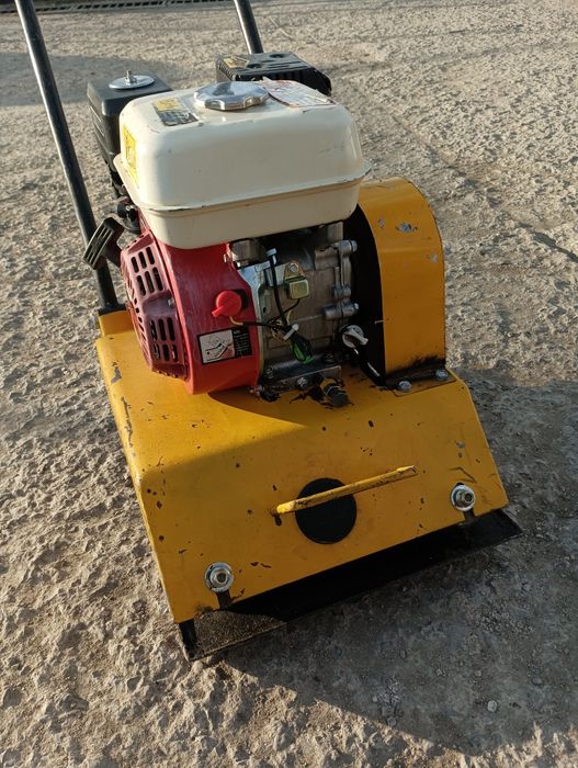 Трамбовка за настилки