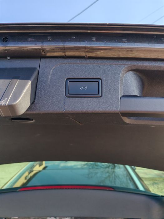 Vând Wv Passat B8 2016 4x4 240cp 154000km. Preț 15600e.