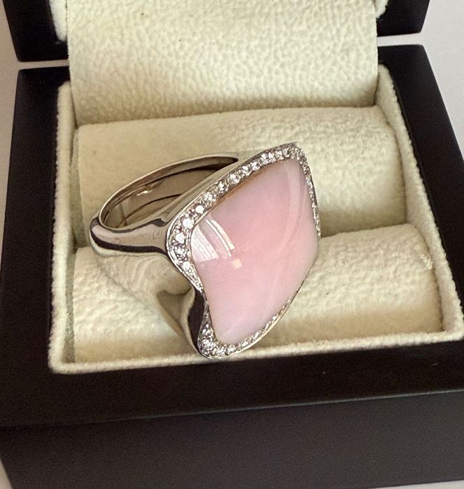 18К Златен Пръстен с Розов Корал и Диаманти; Тегло 18,3г 53 Размер 53;