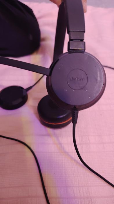 Наушники Jabra в идеальном состоянии
