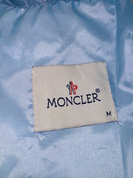 Moncler Яке без забелешки
