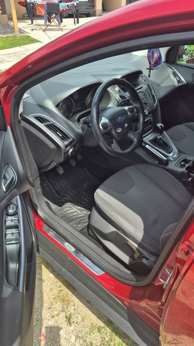 Ford Focus 1.6 benzina