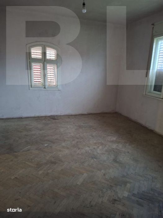 Casa de vanzare, 4 camere, 140 mp - in Costiu