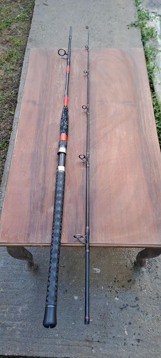 Lanseta daiwa megaforce 2.40